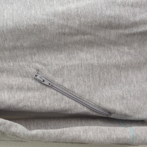 Special Blend Pullover Sweatshirt Zip Pockets Cowl Neck Women's Size Medium - Picture 4 of 13